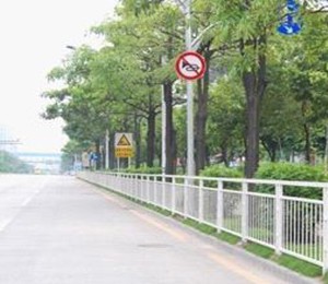 道路交通護(hù)欄 品質(zhì)優(yōu)良